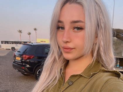 Israeli OnlyFans star Natalia Fadeev enlists in IDF to erase。